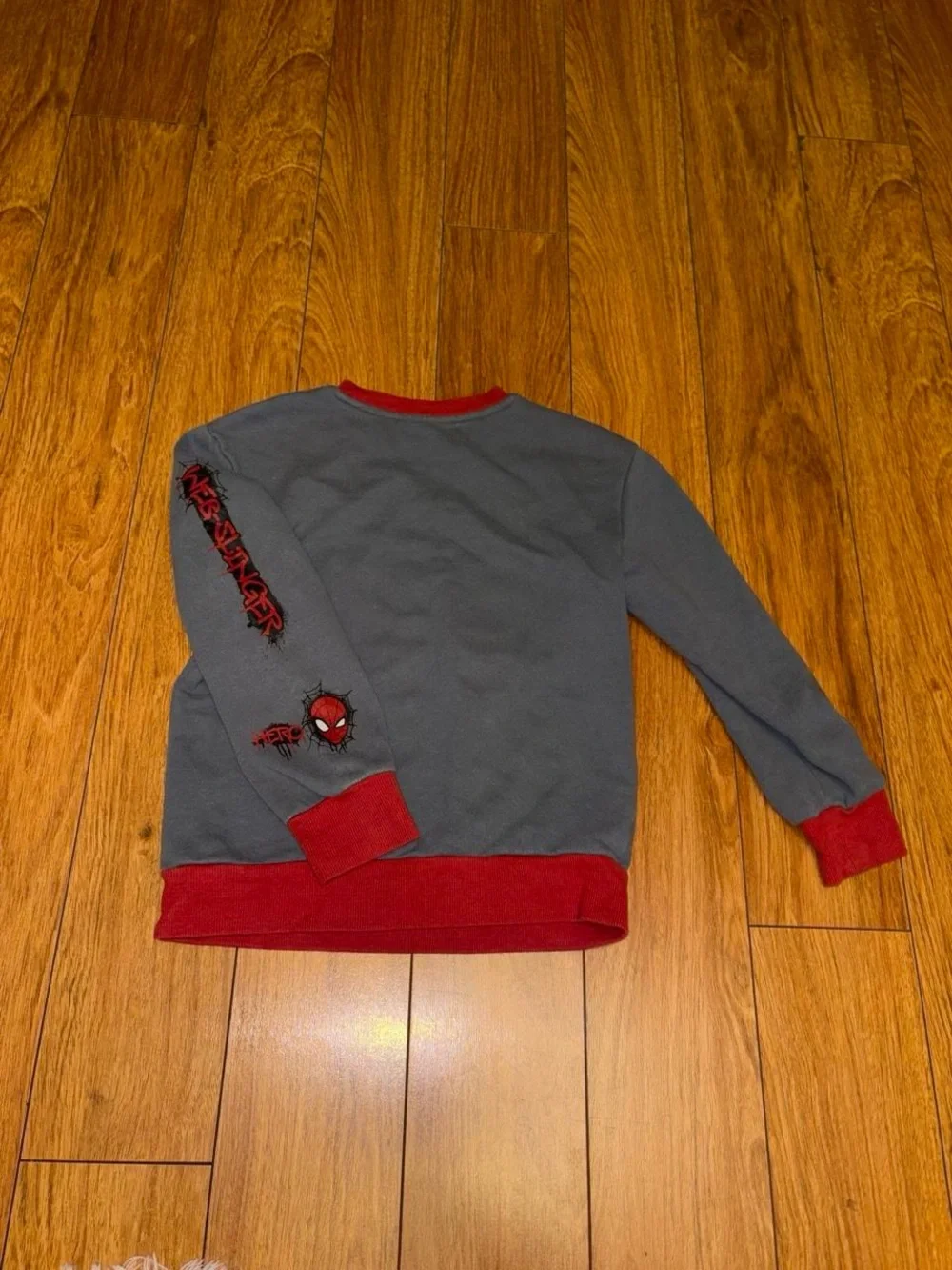 Marvel Spider-Man gray sweatshirt